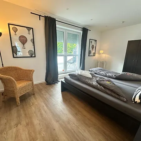 Wohntraeume - Grosses Ruhiges Haus Fuer Bis Zu 7 Personen - 4 Schlafzimmer - 2 Baeder *