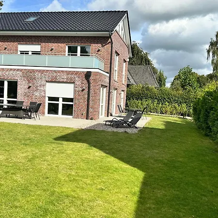 Wohnträume Große Dhh Aus 2024 - 160 M2- Bis 7 Personen - 2 Bäder Ferienhaus Neumünster